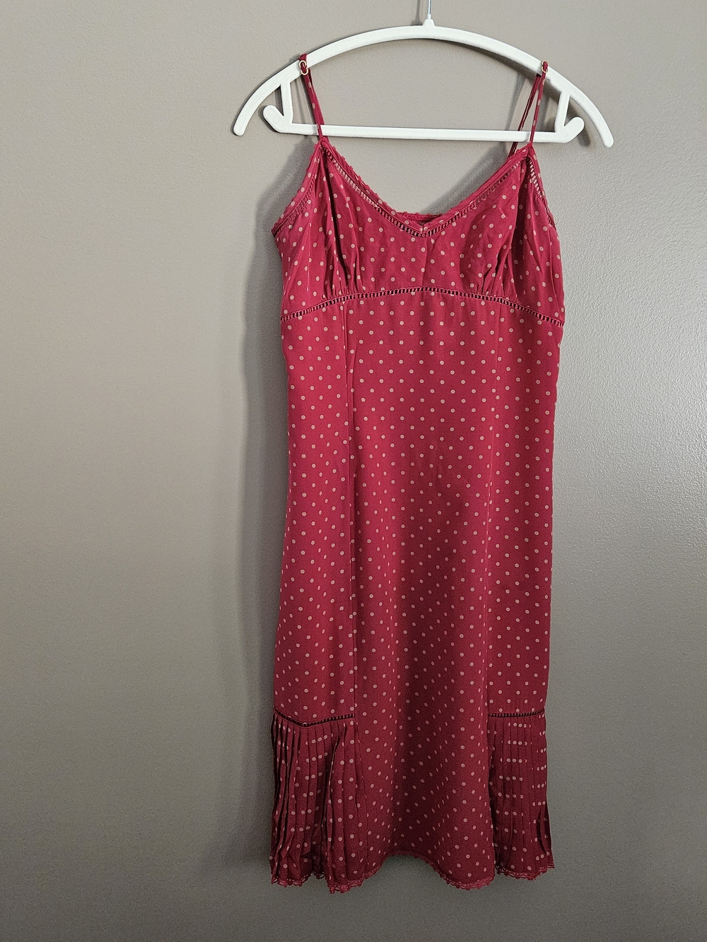Vtg Y2K Betsy Johnson Silk Slip Dress Red and gold Polka Dot Pleated Hem Sz 8